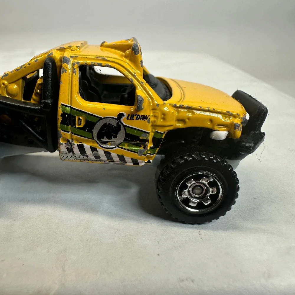 Matchbox Rock Shocker Off Road Truck Yellow‎ Black 4x4 Diecast Toy MB781